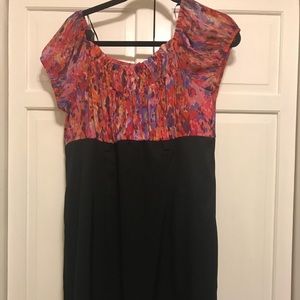 Multi-colored top dress with black bottom